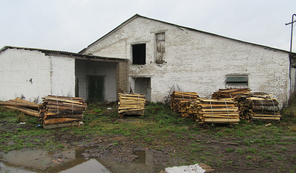 Здание телятника в Жодинском с/с, площадью 1301.7м²