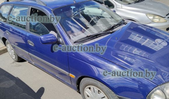 Toyota Avensis, 2000