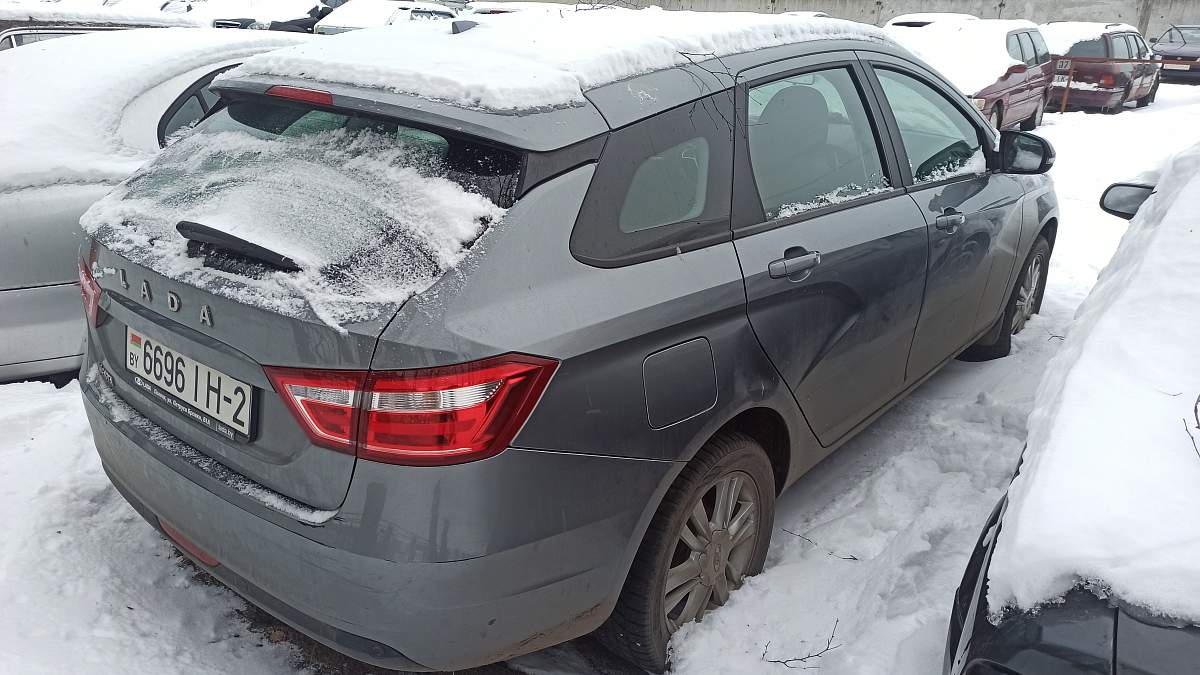 Купить автомобиль Lada Vesta, 2019 г. в г. Полоцк - цена 27300 рублей,  фото, характеристики.