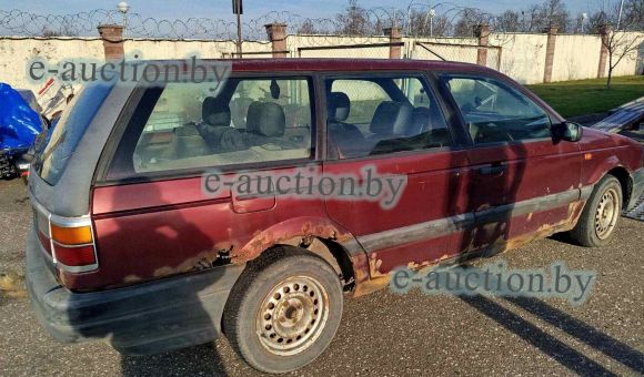 Volkswagen Passat, 1993