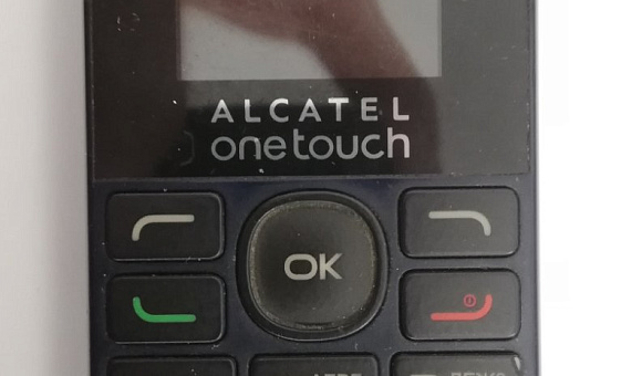Мобильный телефон ALCATEL 1013D