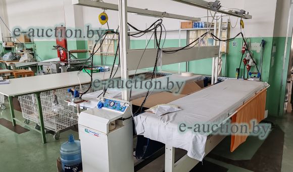 Гладильный стол BUSCHE c парогенератором REVERBERI