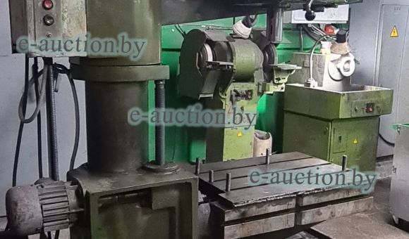 Станок радиально-сверлильный 2Л-53У