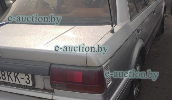 Nissan Bluebird, 1990