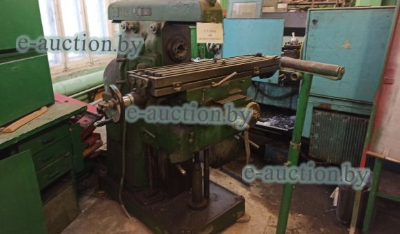 Горизонтально-фрезерный станок