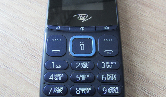 Мобильный телефон Itel