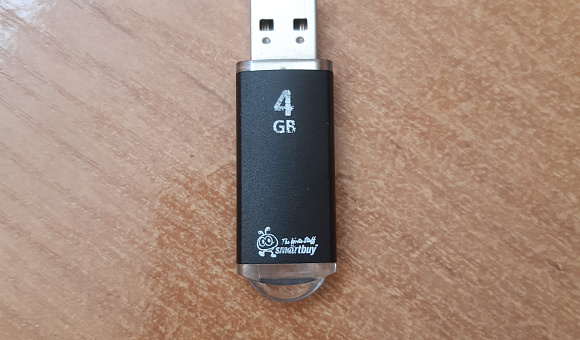 Usb flash накопитель 4Gb