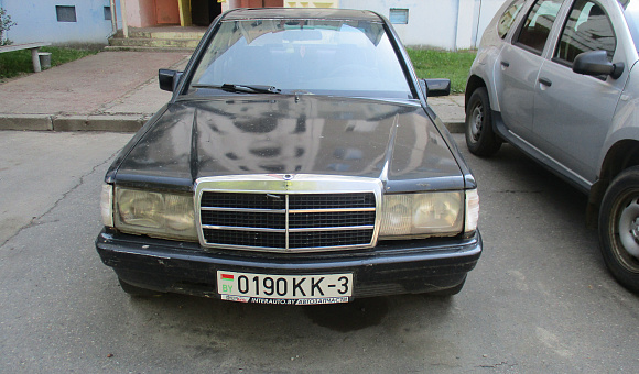 Mercedes-Benz 190, 1985