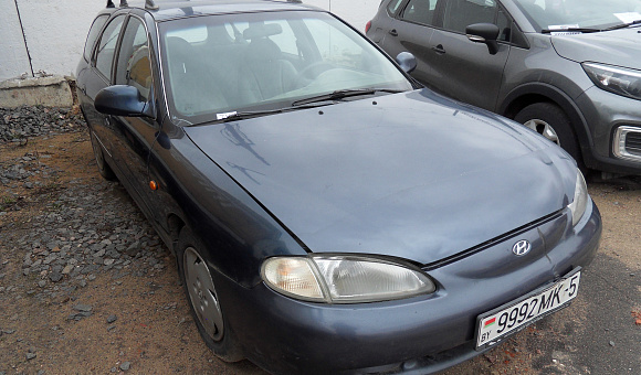 Hyundai Lantra, 1996