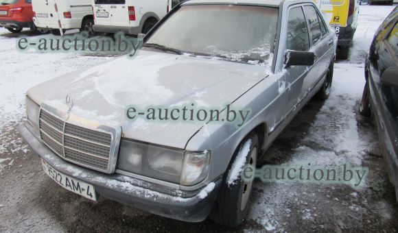 Mercedes-Benz 190, 1983