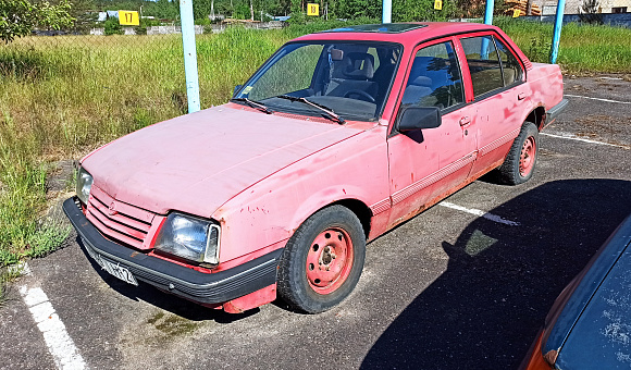 Opel Ascona, 1988