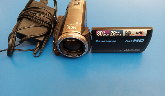 Камера Panasonic FULL HD