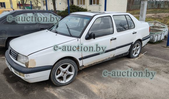 Volkswagen Vento, 1993