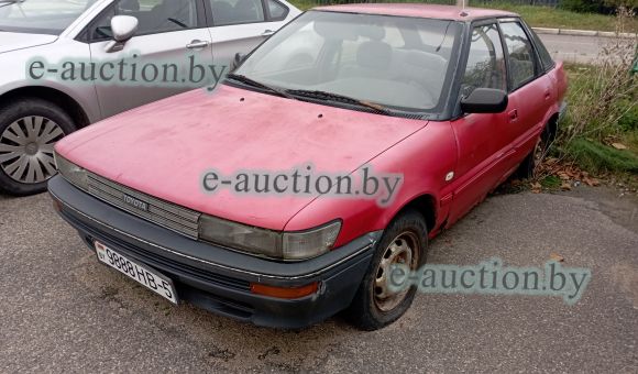 Toyota Corolla, 1990