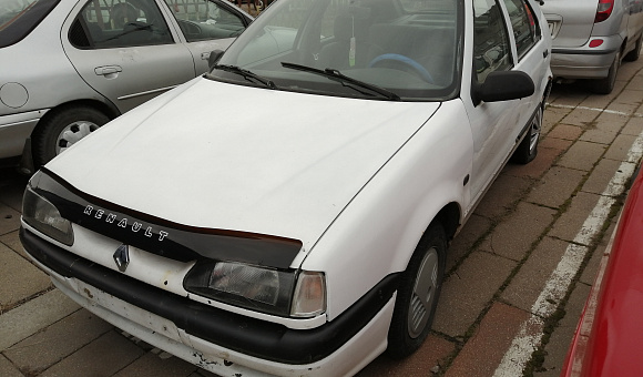 Renault 19, 1992