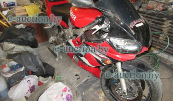 Мотоцикл Yamaha YZF, 2001