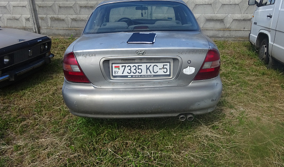 Hyundai Sonata, 1998