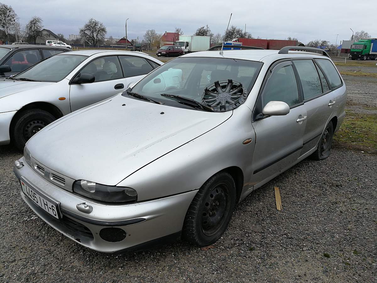 Купить автомобиль Fiat Marea Weekend, 1998 г. в г. Бобруйск - цена 800  рублей, фото, характеристики.