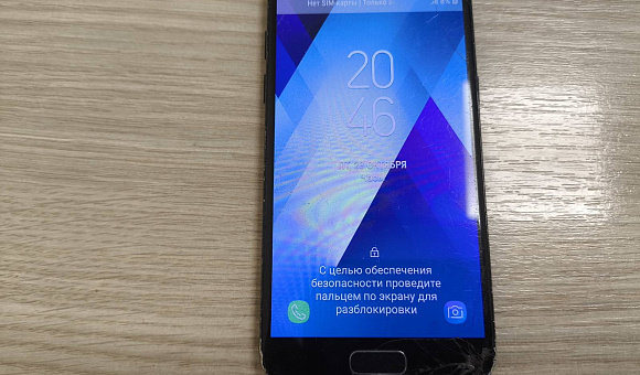 Смартфон Samsung Galaxy A3 2/16GB