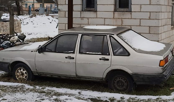 Volkswagen Passat, 1985