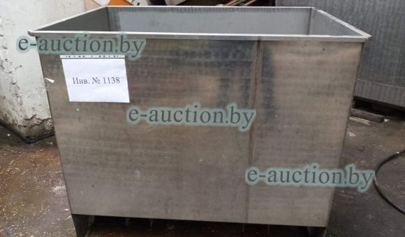 Емкость с крышкой