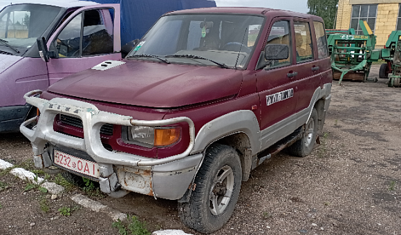 УАЗ 31601, 2000