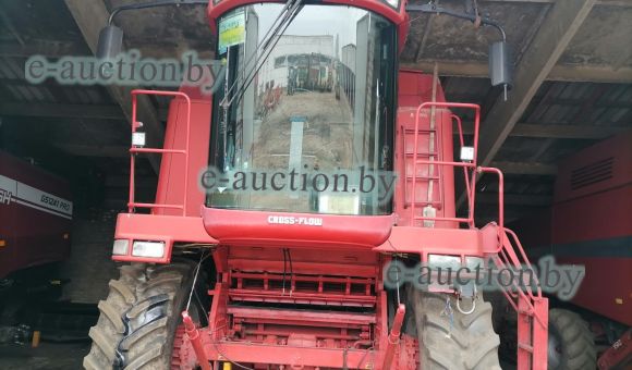 Комбайн зерноуборочный Case CF-80, 2001