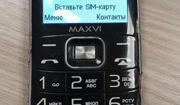 Мобильный телефон Maxvi B6