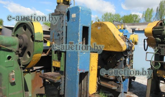 Вертикально-сверлильный станок