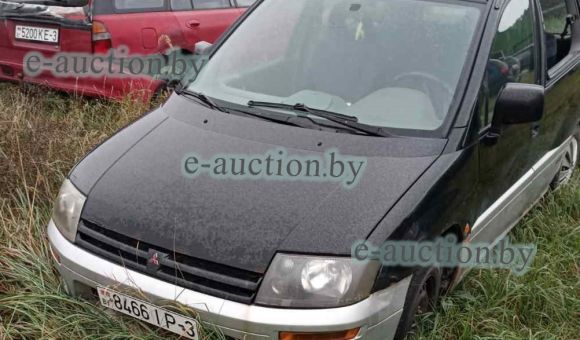 Mitsubishi Space Runner, 1999