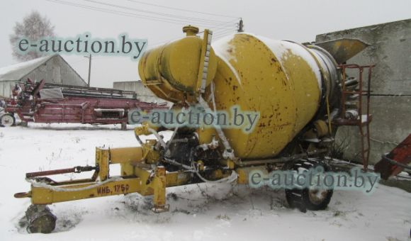 Бетоносмеситель МоАЗ-8403, 2012