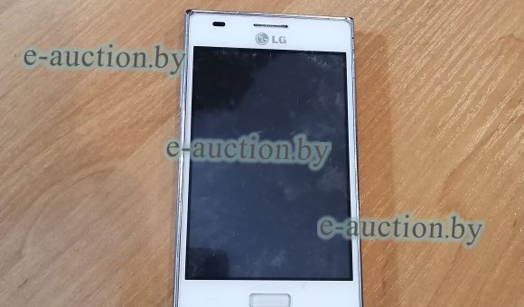 Смартфон LG 