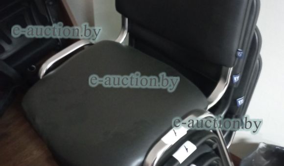 Офисные стулья в ассортименте №1