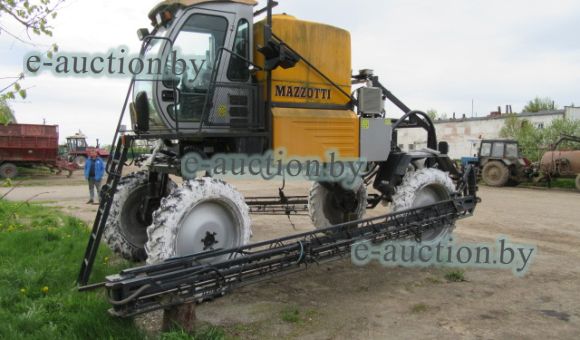 Самоходный опрыскиватель MAZZOTTI IBIS300OLP, 2012