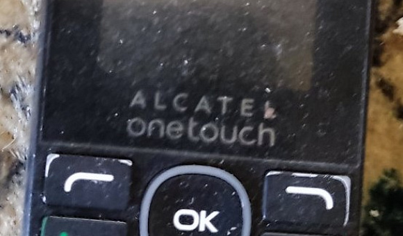 Мобильный телефон Alcatel Onetouch