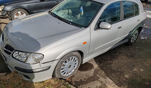 Nissan Almera, 2002