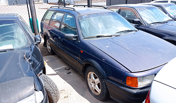 Volkswagen Passat, 1992