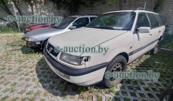 Volkswagen Passat, 1996