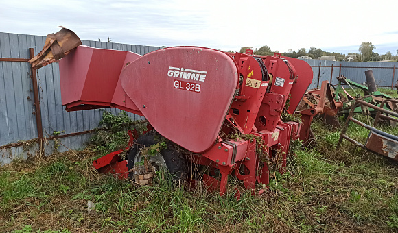 Картофелесажалка GRIMME GL 32B