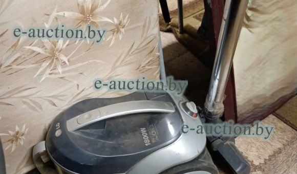 Пылесос LG 1800W