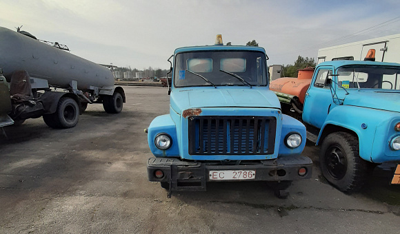 ГАЗ 3307, 1990