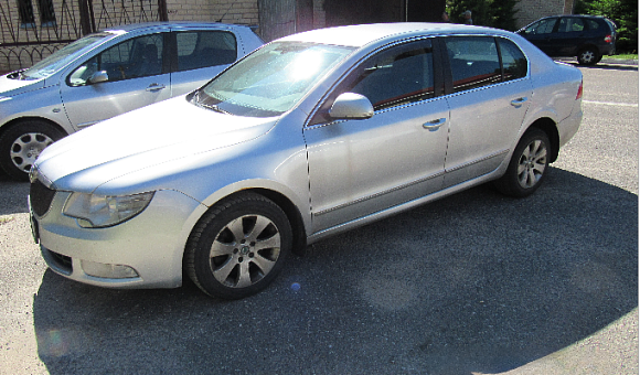 Skoda Superb, 2013