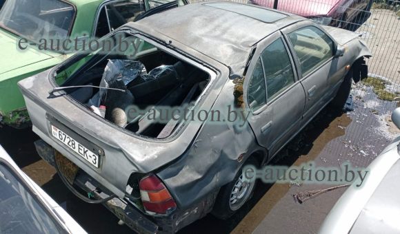 Nissan Primera, 1993