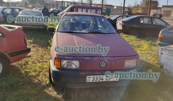 Volkswagen Passat, 1990