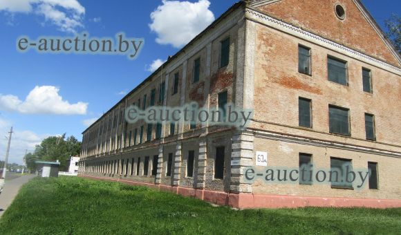 Здание нежилое в г. Слуцке, площадью 3334.9м²