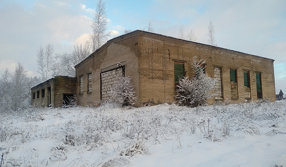 Здание механической мастерской в д. Кисельки (Могилевский район) площадью 488.7м²