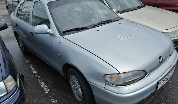 Hyundai Accent, 1995