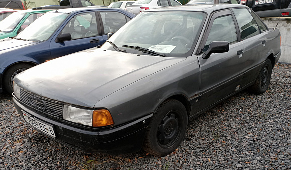 Audi 80, 1990