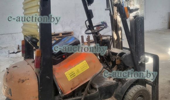 Погрузчик Toyota