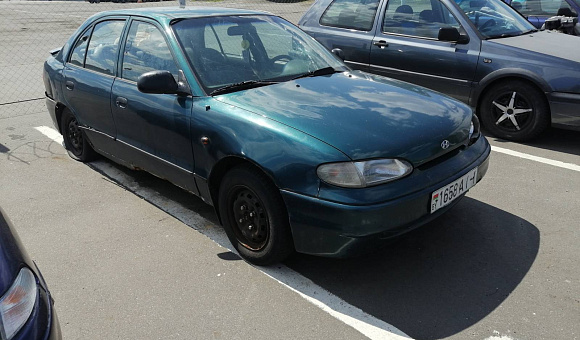 Hyundai Accent, 1995